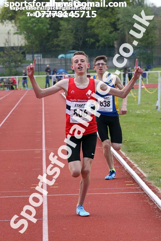 Boys under-15s 1500 metres, 2019 North Eastern Track and Field Champs., Middlesbrough. Photo:  David T. Hewitson/Sports for All Pics